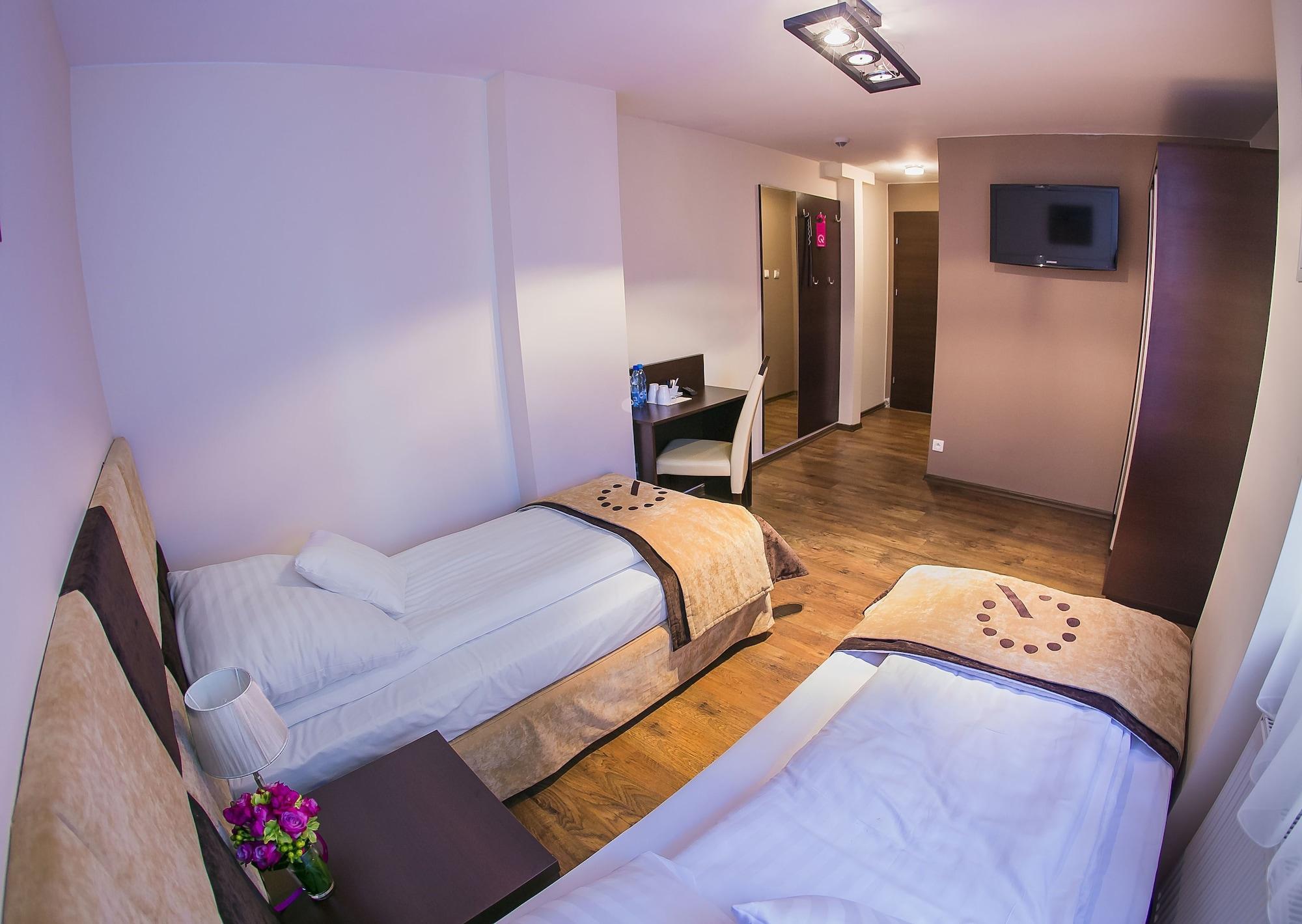 Boutique Hotel'S III Pilsudskiego Лодз Екстериор снимка