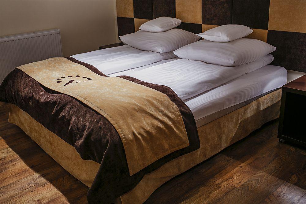 Boutique Hotel'S III Pilsudskiego Лодз Екстериор снимка