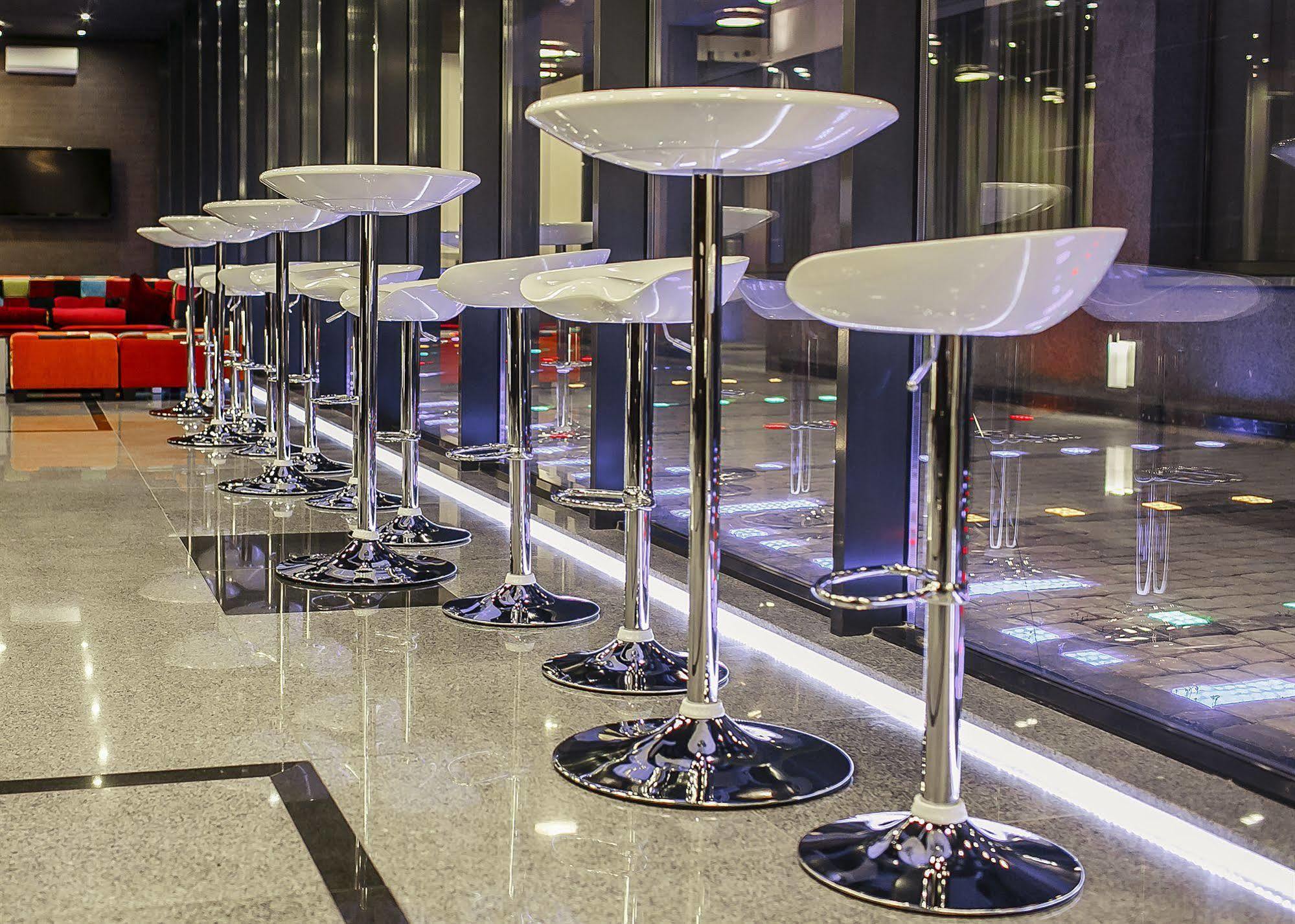 Boutique Hotel'S III Pilsudskiego Лодз Екстериор снимка